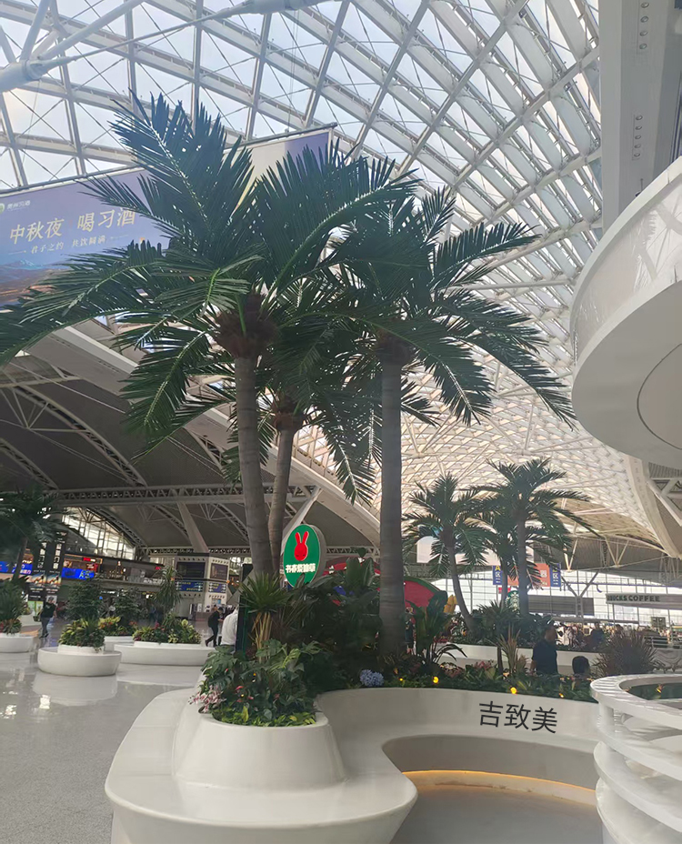 大型玻璃钢仿真椰子树图片