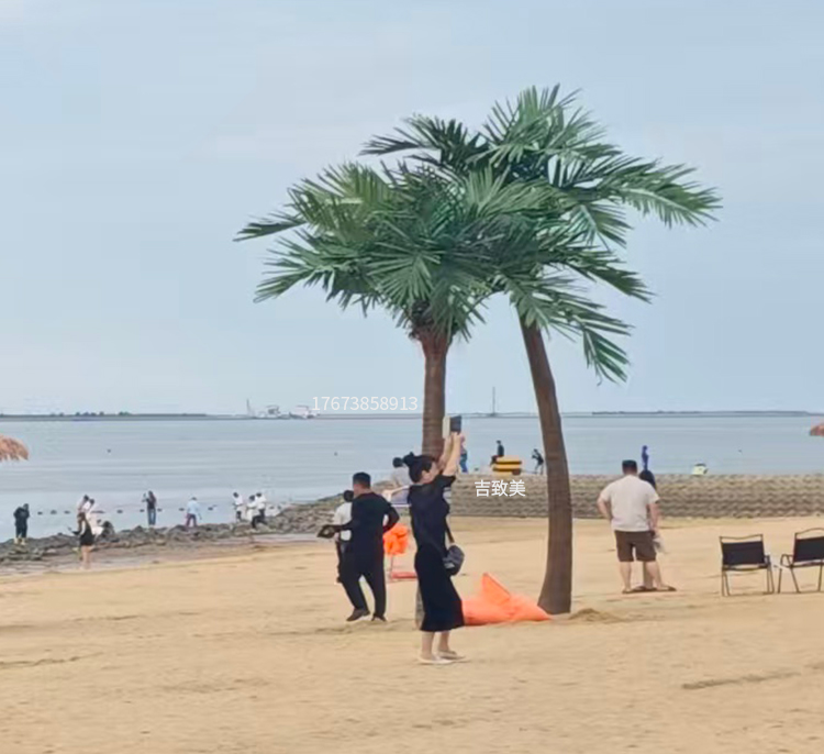 大型玻璃钢仿真椰子树图片
