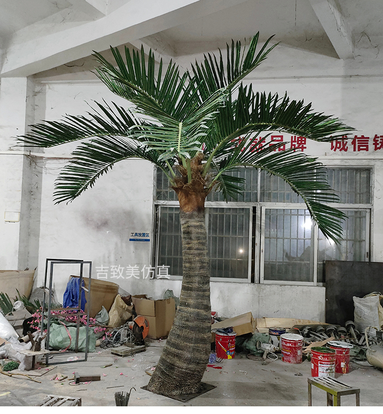 大型玻璃钢仿真椰子树图片