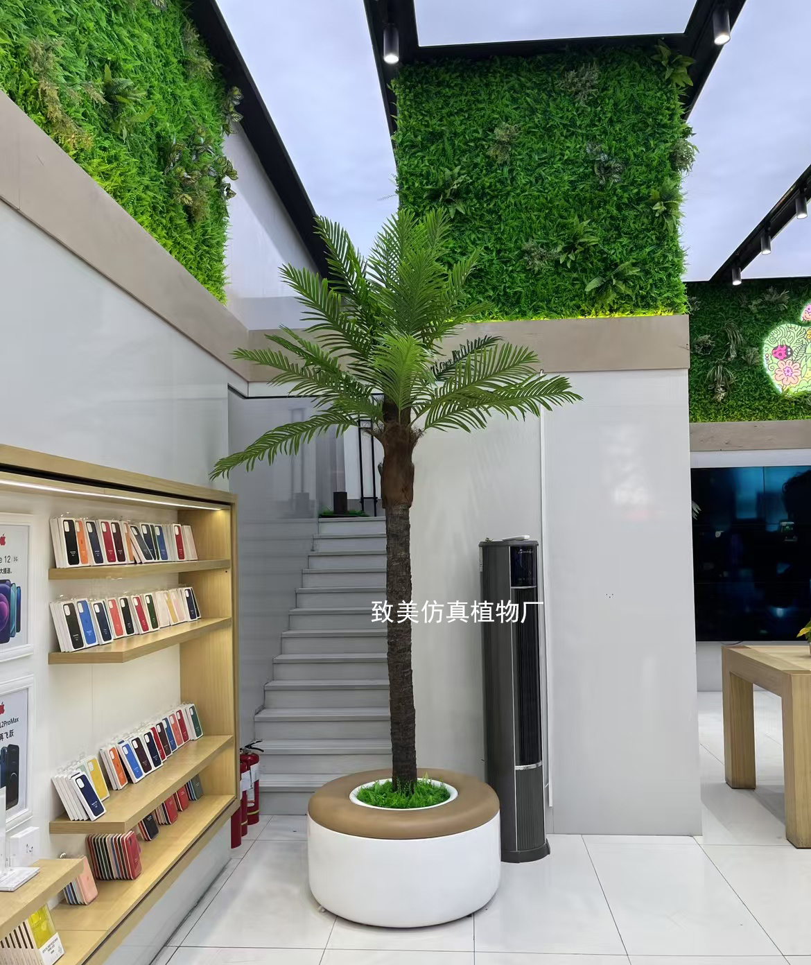 真树杆仿真椰子树图片