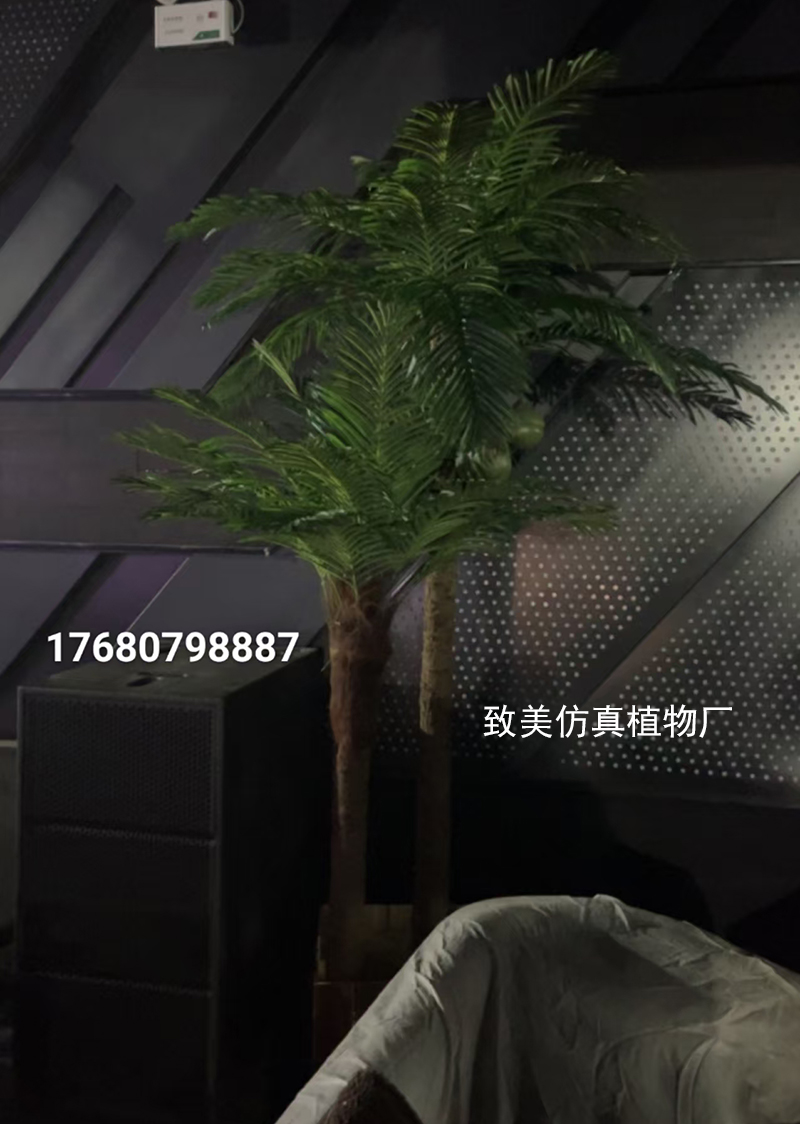 真树杆仿真椰子树图片