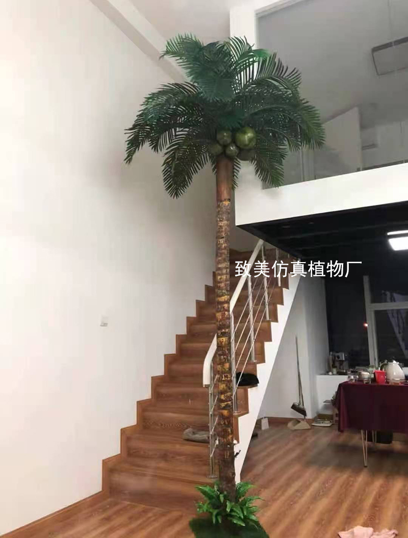真树杆仿真椰子树图片