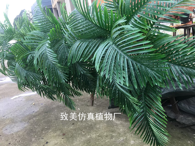 真树杆仿真椰子树图片