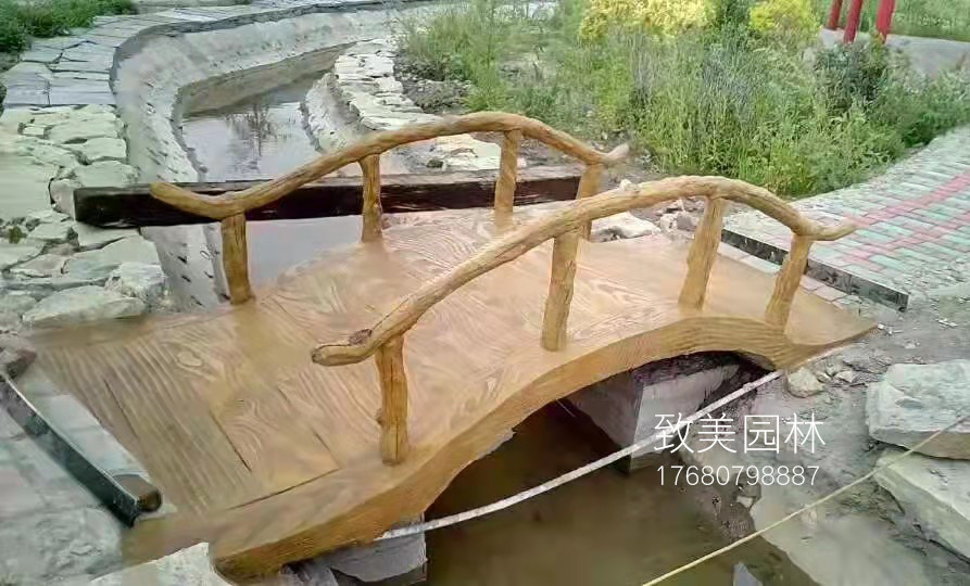 景区仿木纹护栏造型拱桥