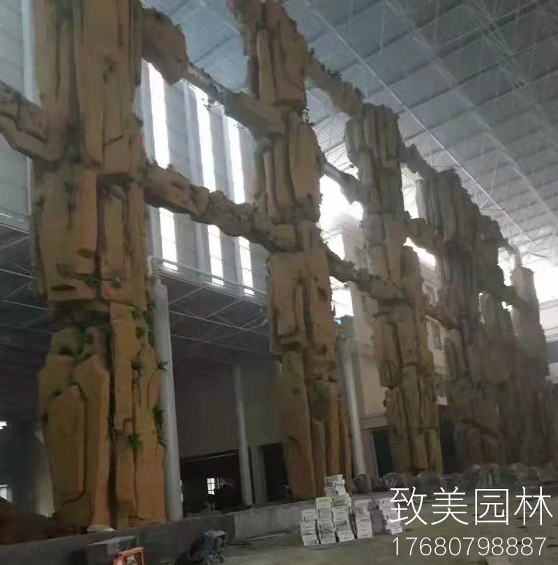 假山造景仿木护栏施工