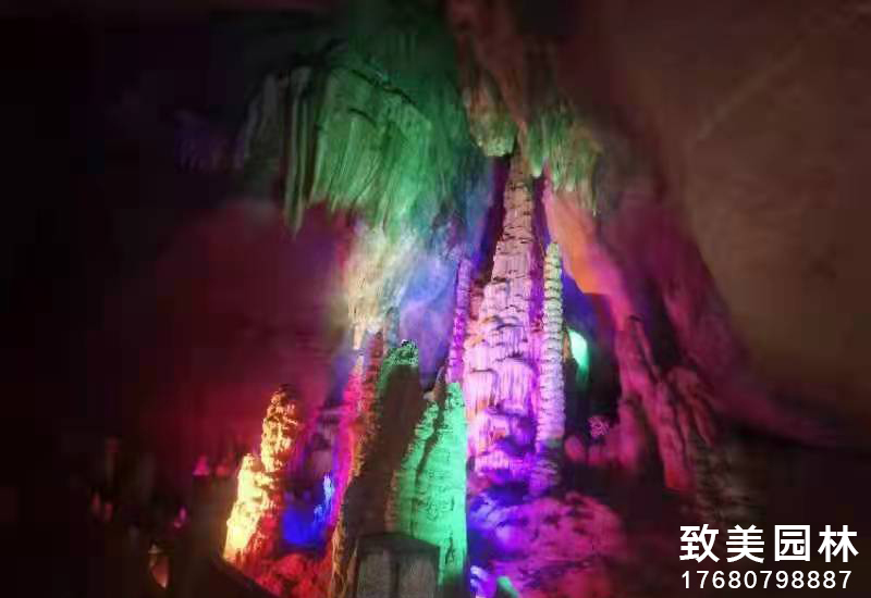 水泥仿真溶洞假山制作施工照片3