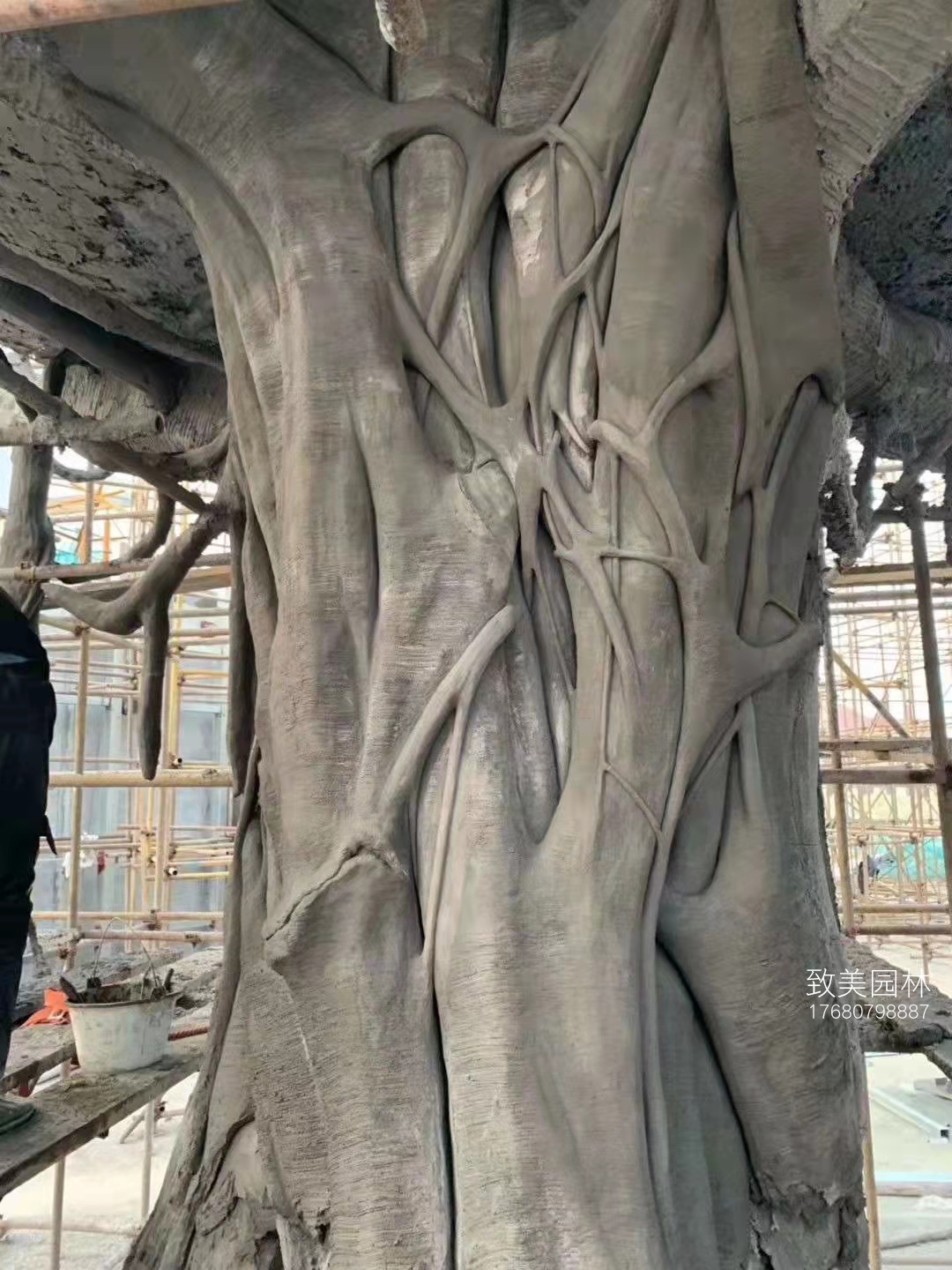 水泥仿真树施工树皮效果